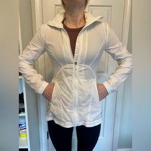 White Lululemon lightweight jacket with hood 4